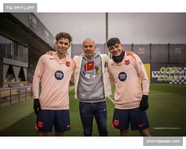 巴萨官方确认：佩德里已恢复有球训练，有望月底复出